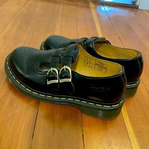 Doc Marten Smooth Leather Mary Jane Shoes US size 7